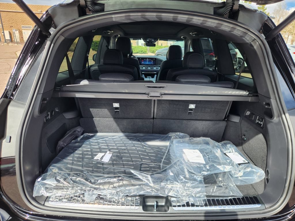 New 2026 Mercedes-Benz GLS 580 4MATIC image 10