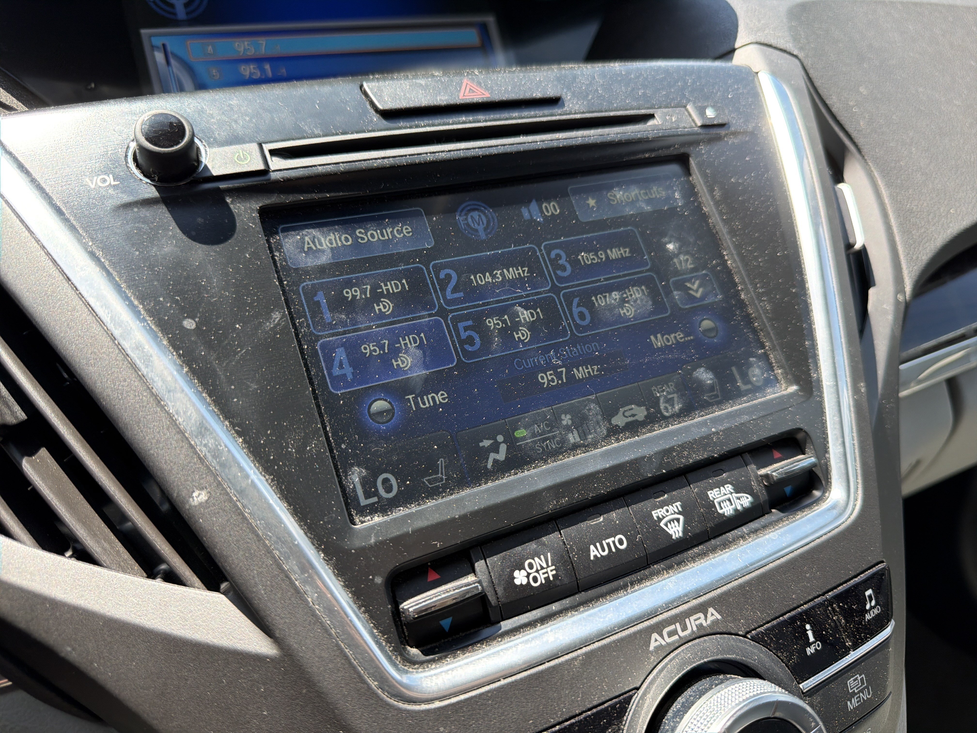 Used 2014 Acura MDX FWD w/ Technology Package image 12