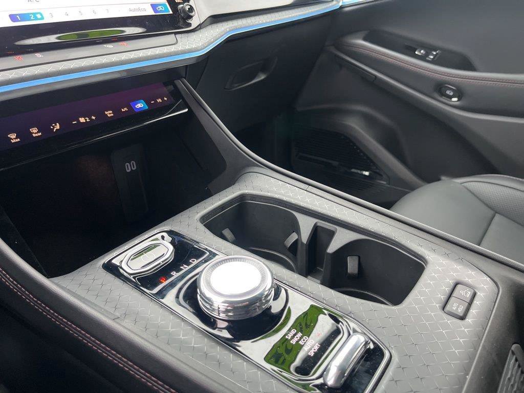 New 2025 Jeep Wagoneer S Limited AWD/4WD image 16