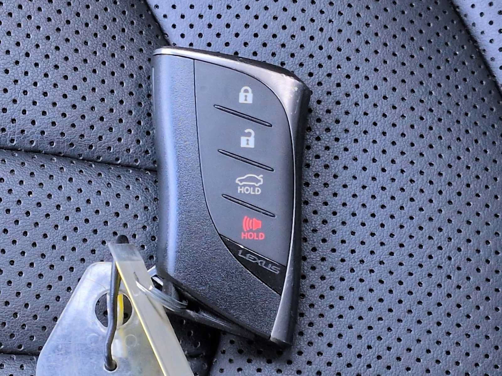 Used 2022 Lexus ES 300h F Sport w/ Accessory Package FWD image 37