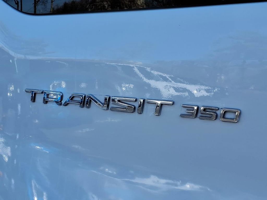 Used 2023 Ford Transit 350 XLT image 32