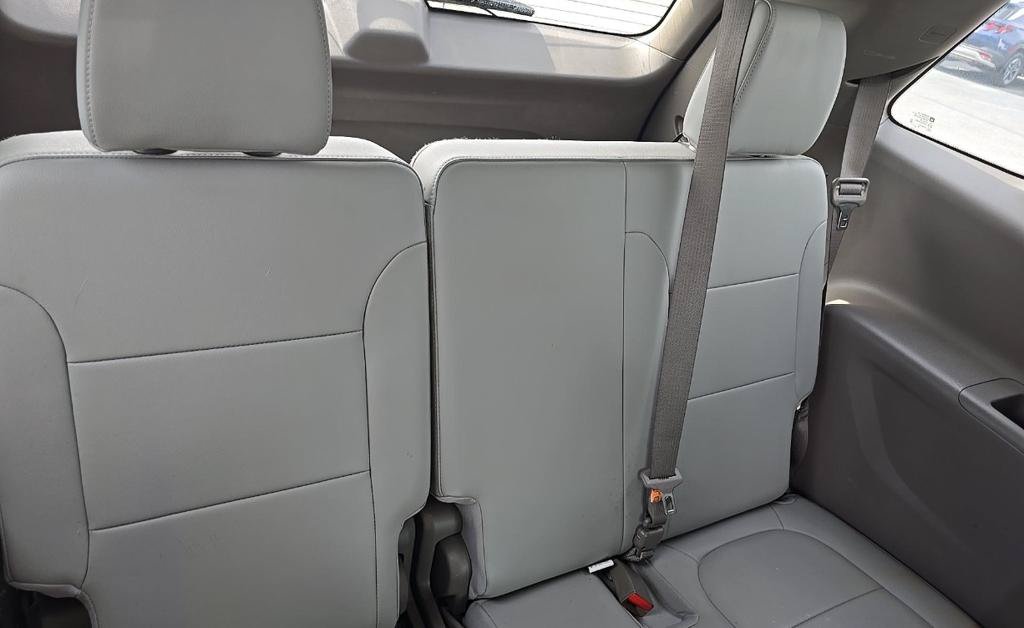 Used 2020 Chevrolet Traverse Premier FWD image 17