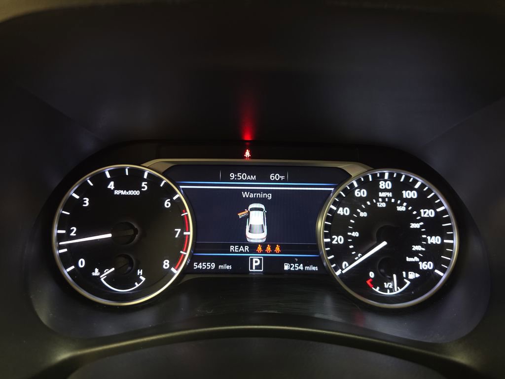 Used 2024 Nissan Sentra SV FWD image 19