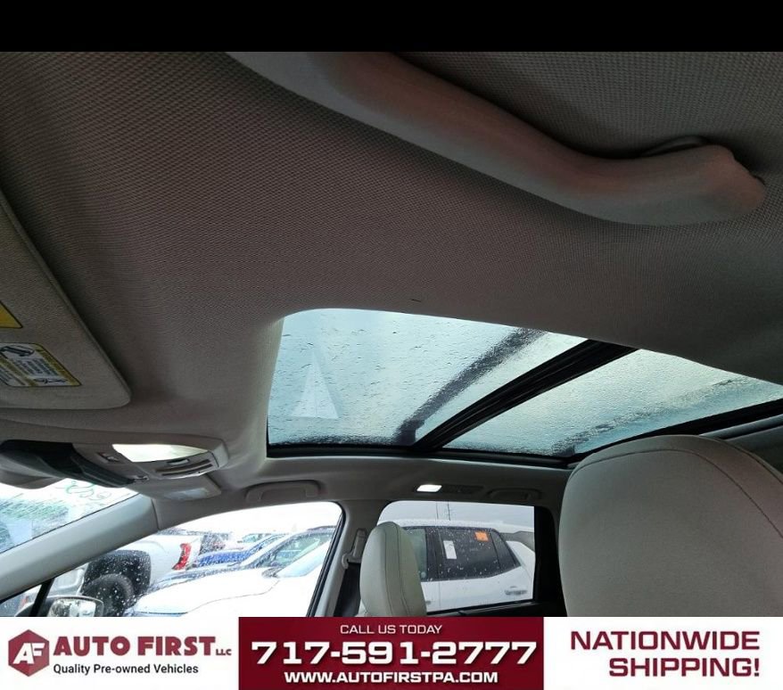 Used 2022 Subaru Ascent Limited w/ Technology Package image 9