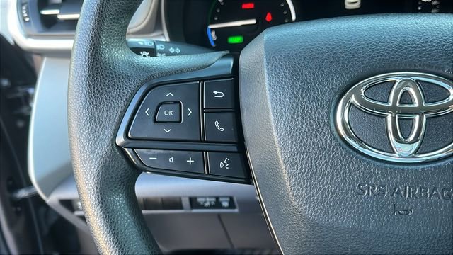 Certified 2022 Toyota Sienna LE image 10