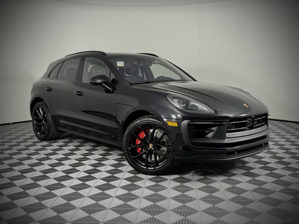 New 2026 Porsche Macan GTS image 7