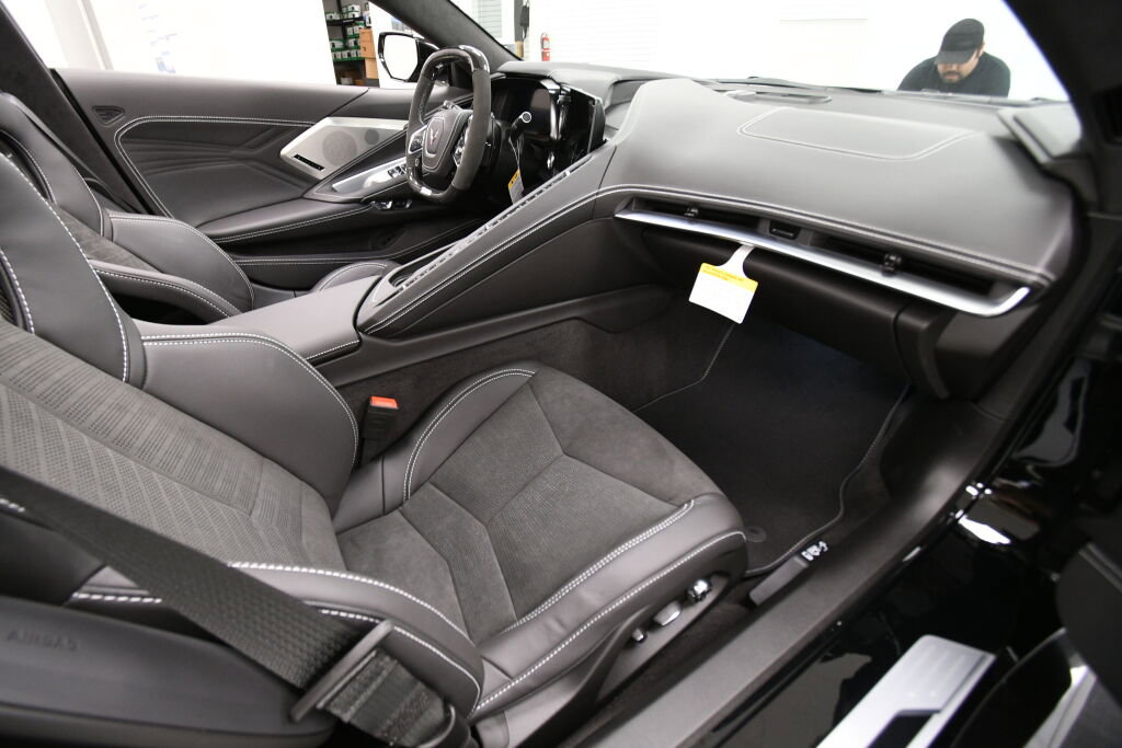 Used 2024 Chevrolet Corvette Z06 image 34