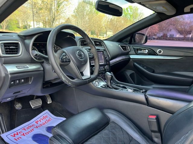 Used 2016 Nissan Maxima SR w/ Interior Lighting Package FWD image 10