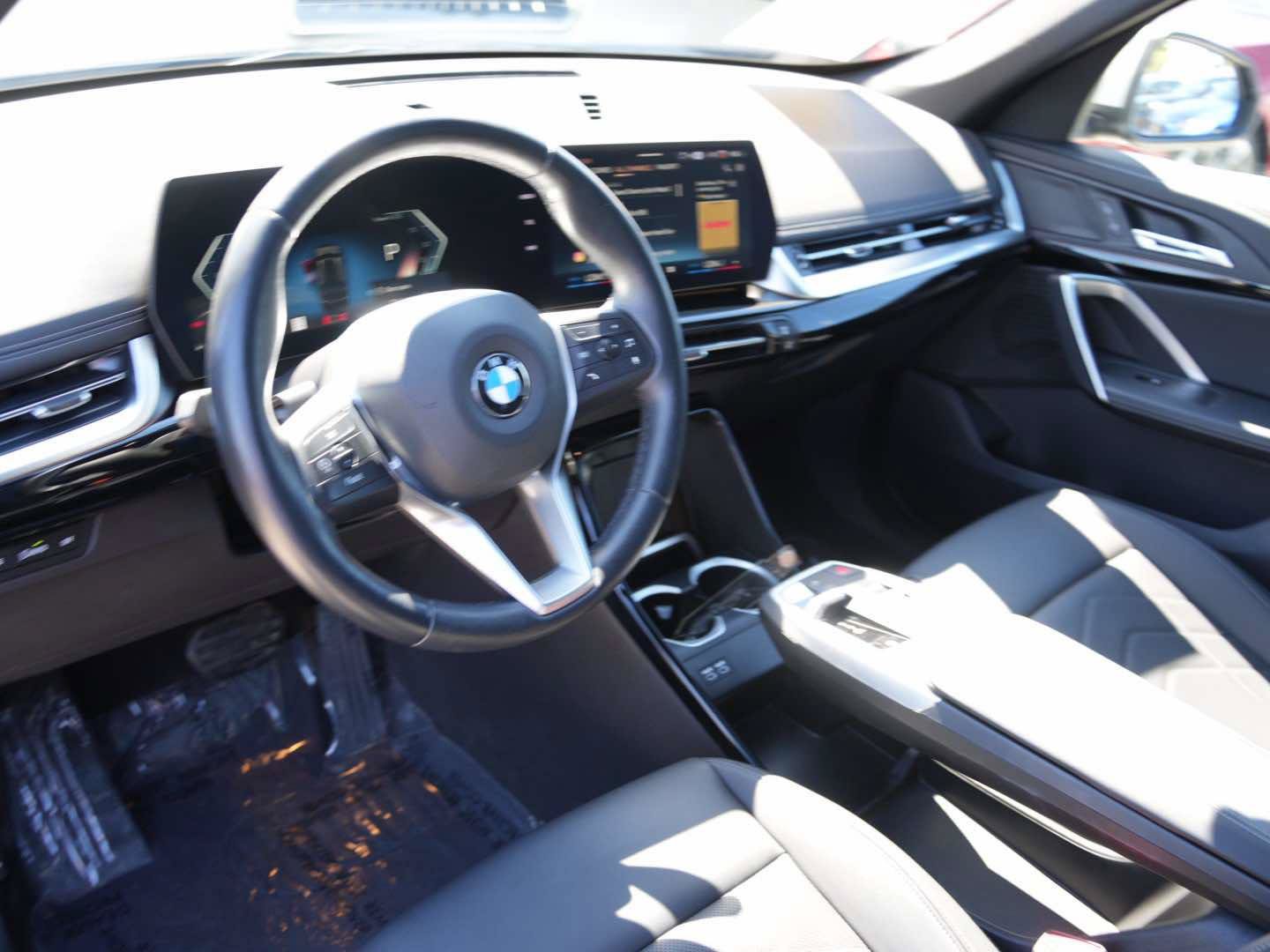 Used 2024 BMW X1 xDrive28i w/ Convenience Package AWD/4WD image 13