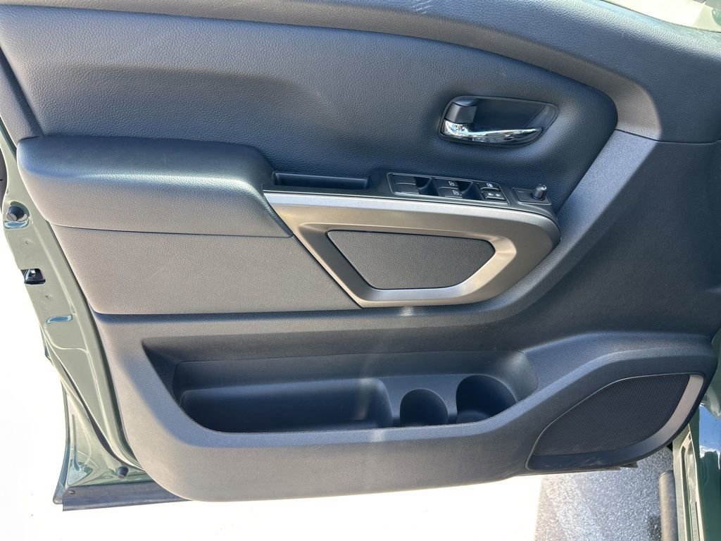 Certified 2024 Nissan Titan SV w/ SV Bronze Edition Package image 19