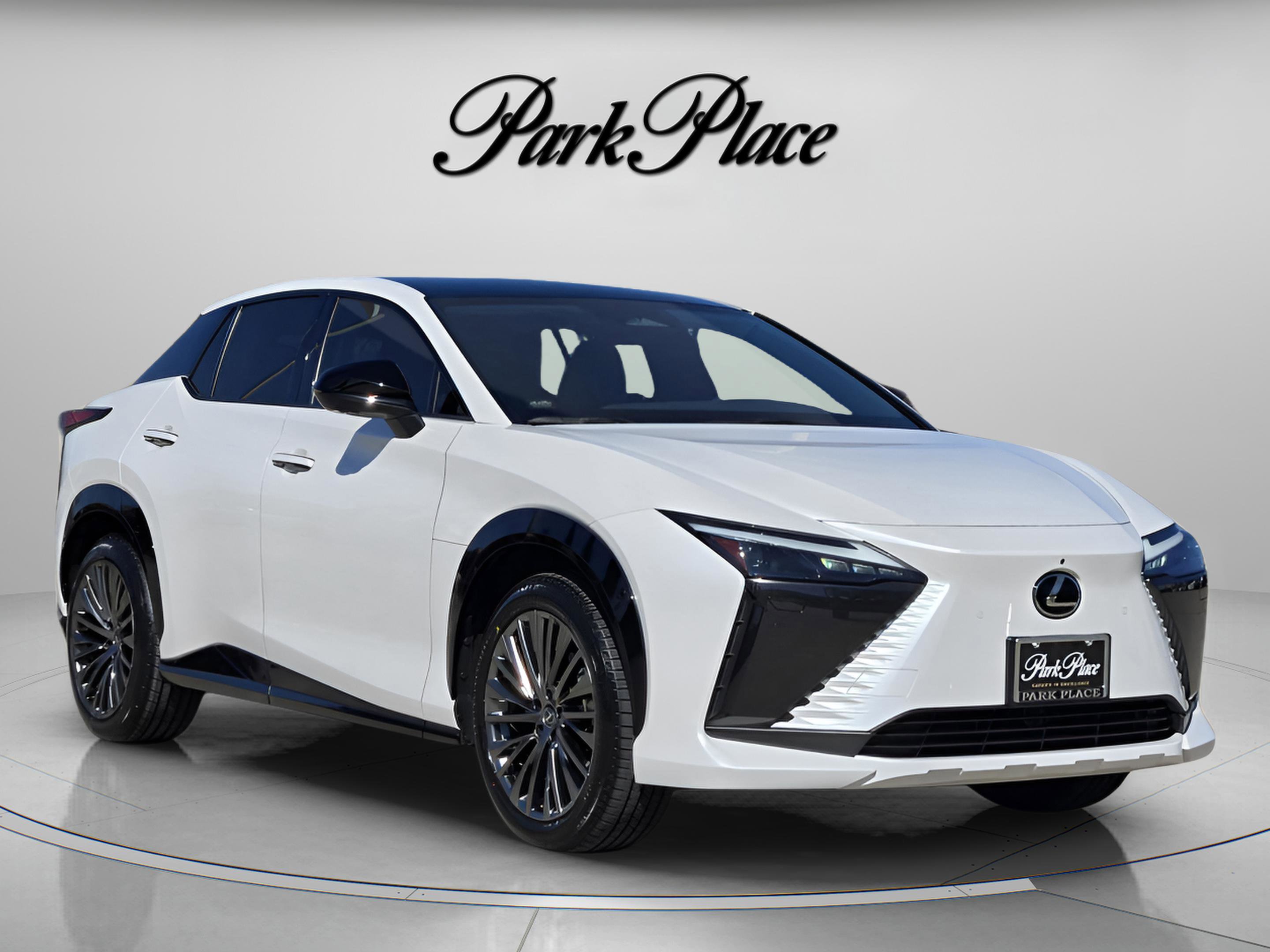 Used 2023 Lexus RZ 450e Premium w/ Accessory Package (Z1) image 5