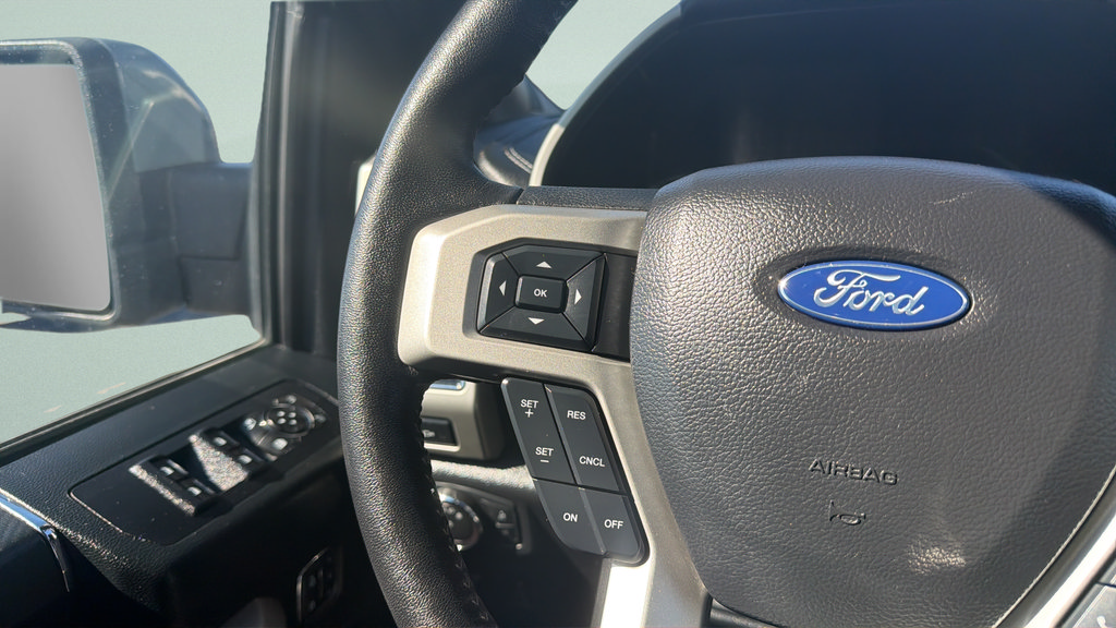 Used 2019 Ford F150 Lariat w/ Equipment Group 502A Luxury AWD/4WD image 25