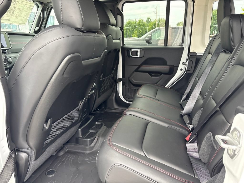 New 2026 Jeep Wrangler Unlimited Rubicon AWD/4WD image 16