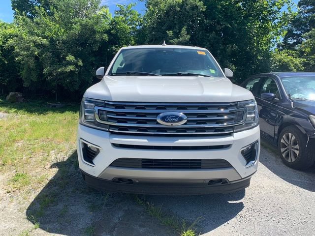 Used 2020 Ford Expedition Limited w/ Equipment Group 302A AWD/4WD image 3