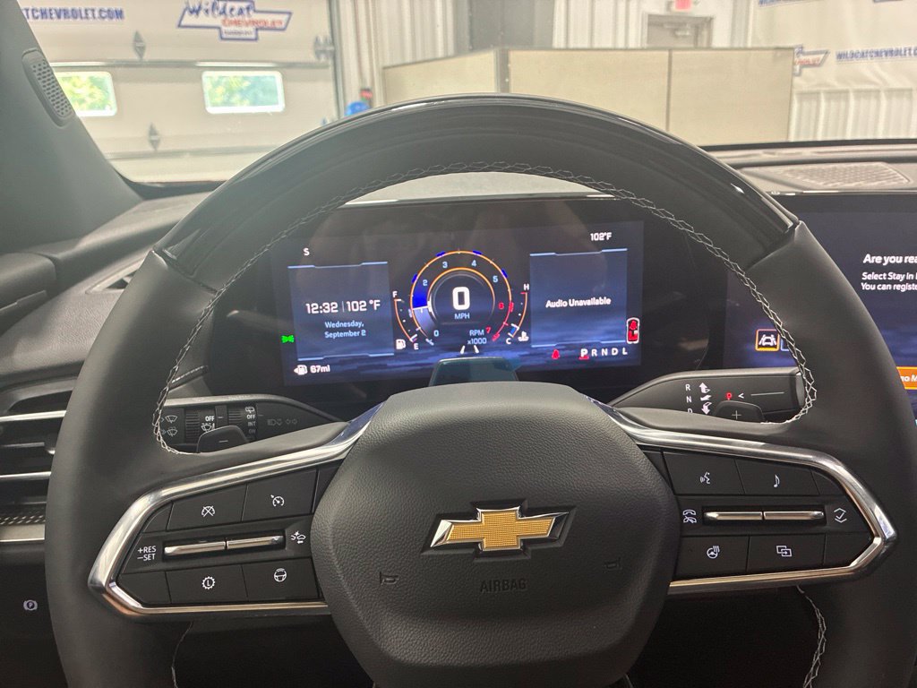 New 2027 Chevrolet Traverse LT w/ Enhanced Driving Package FWD image 21