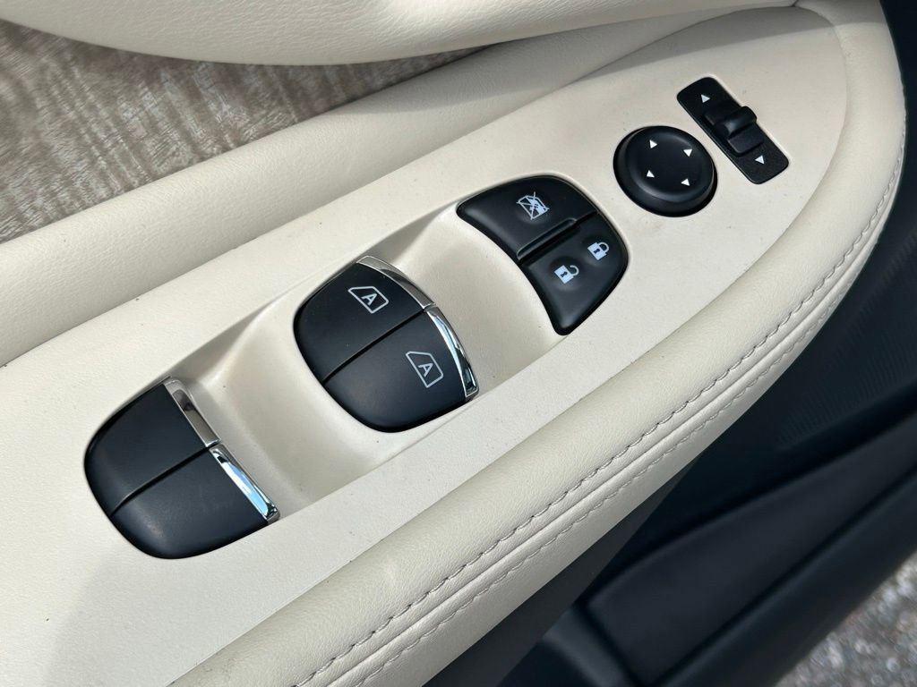 Used 2024 Nissan Murano SL FWD image 63