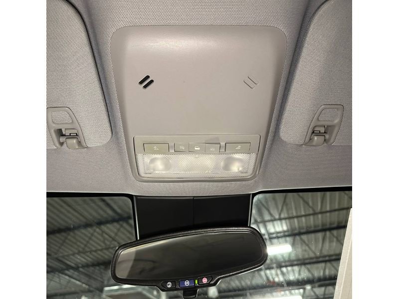 Used 2018 Chevrolet Trax LS FWD image 32