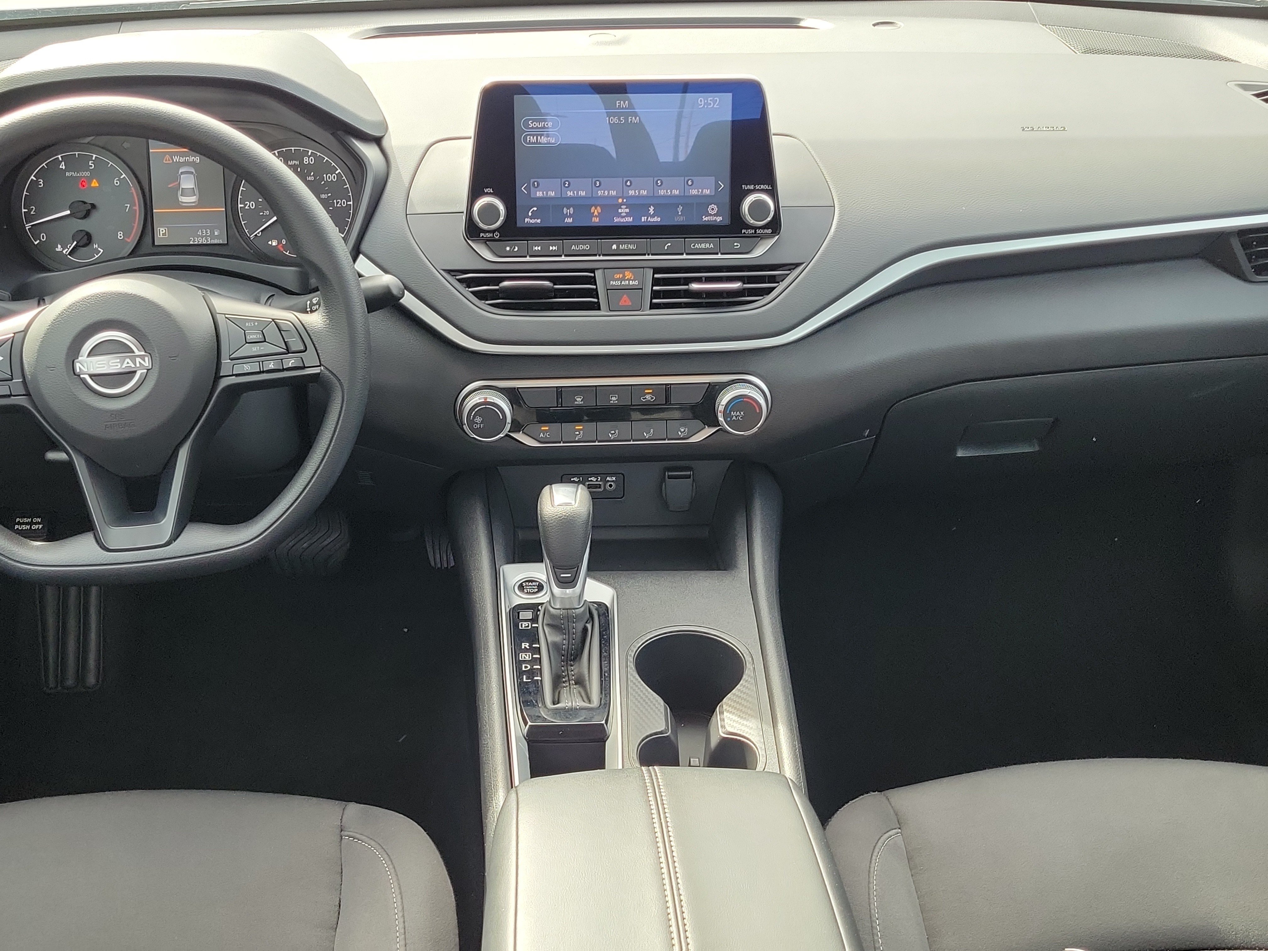 Certified 2025 Nissan Altima 2.5 S FWD image 14