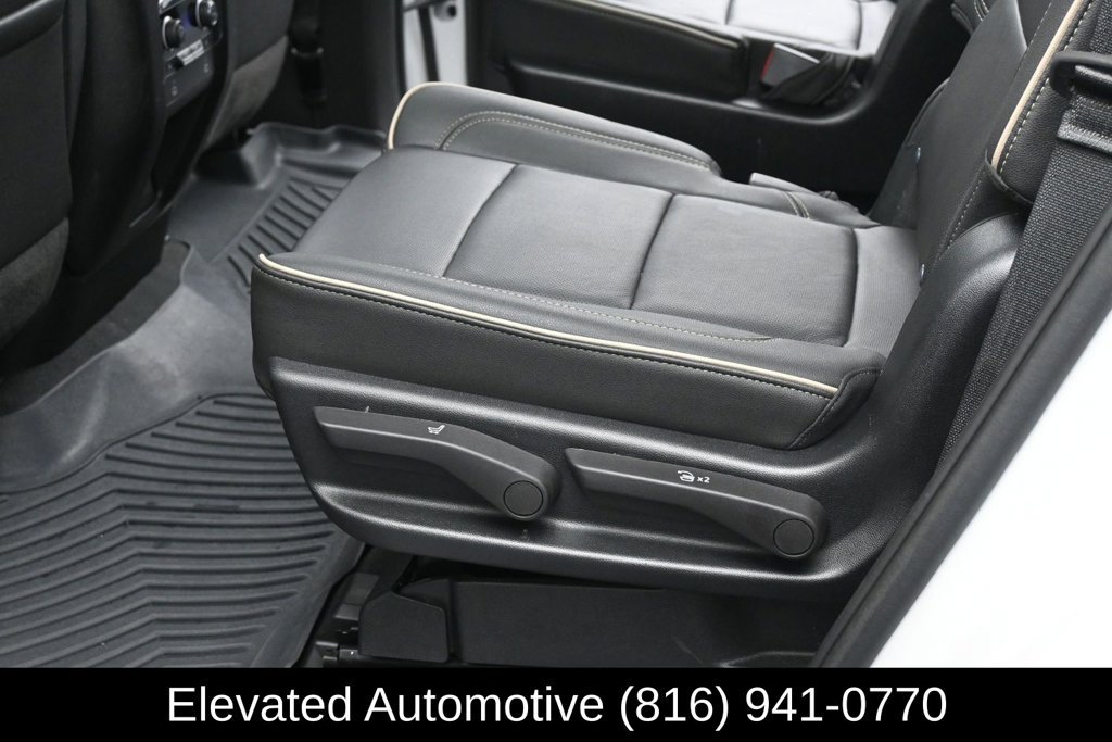 Used 2023 Chevrolet Tahoe Premier w/ Premium Package 2 RWD image 16