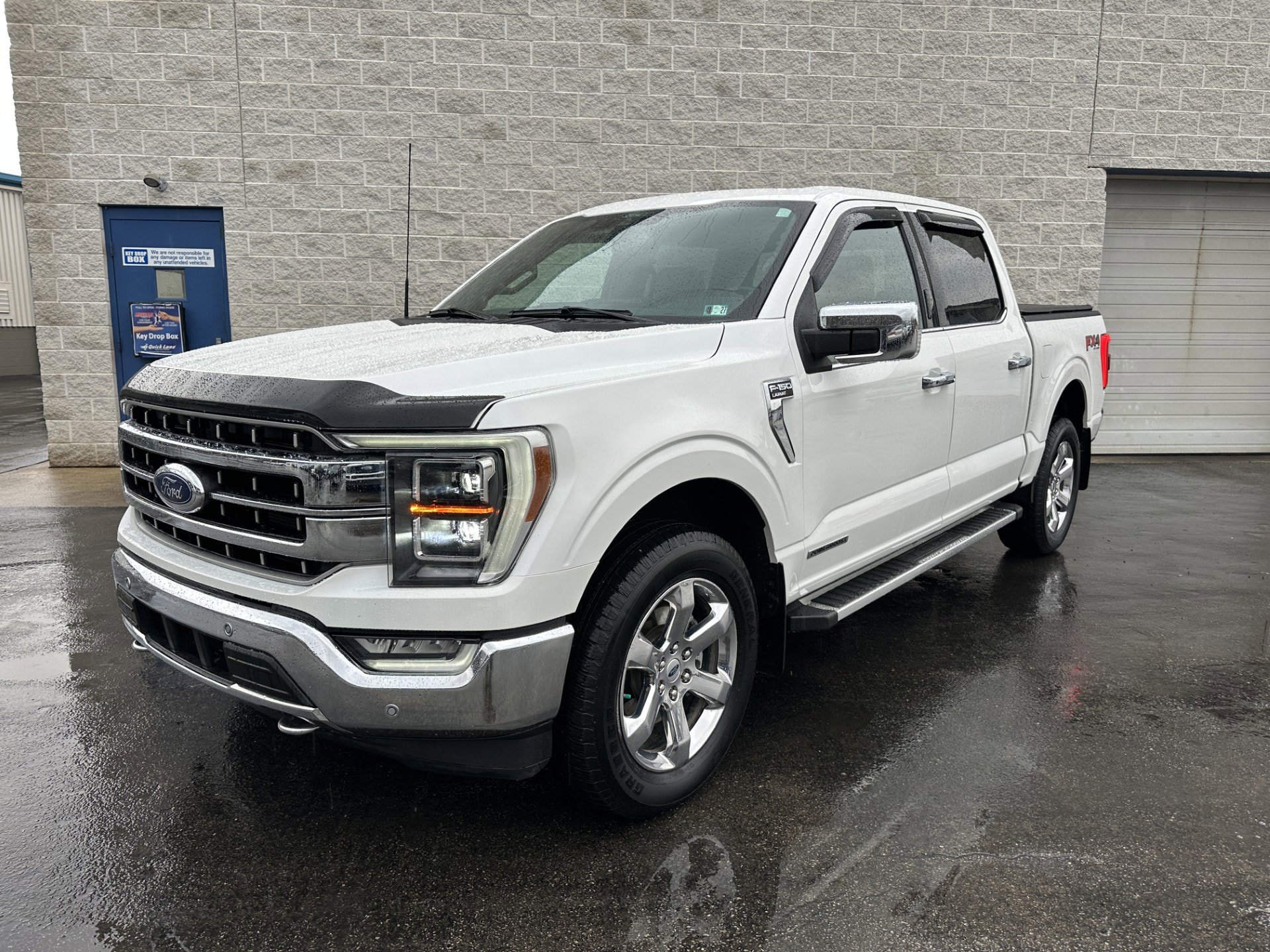 Used 2022 Ford F150 Lariat w/ Equipment Group 502A High AWD/4WD image 1