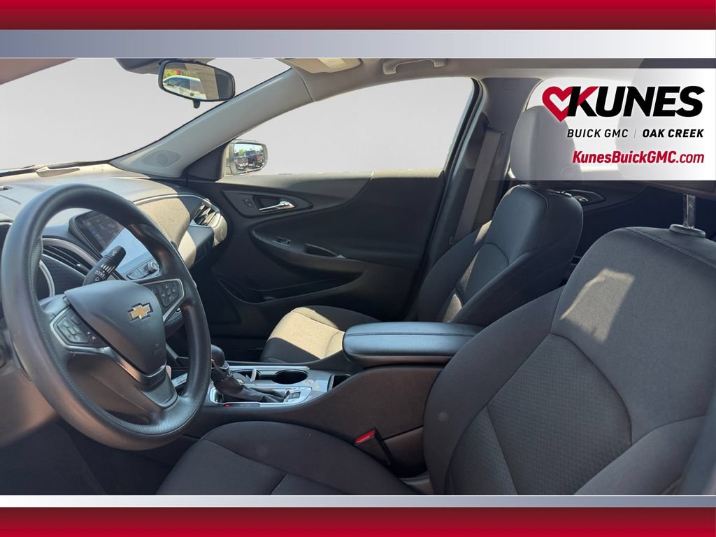 Used 2024 Chevrolet Malibu LT FWD image 19