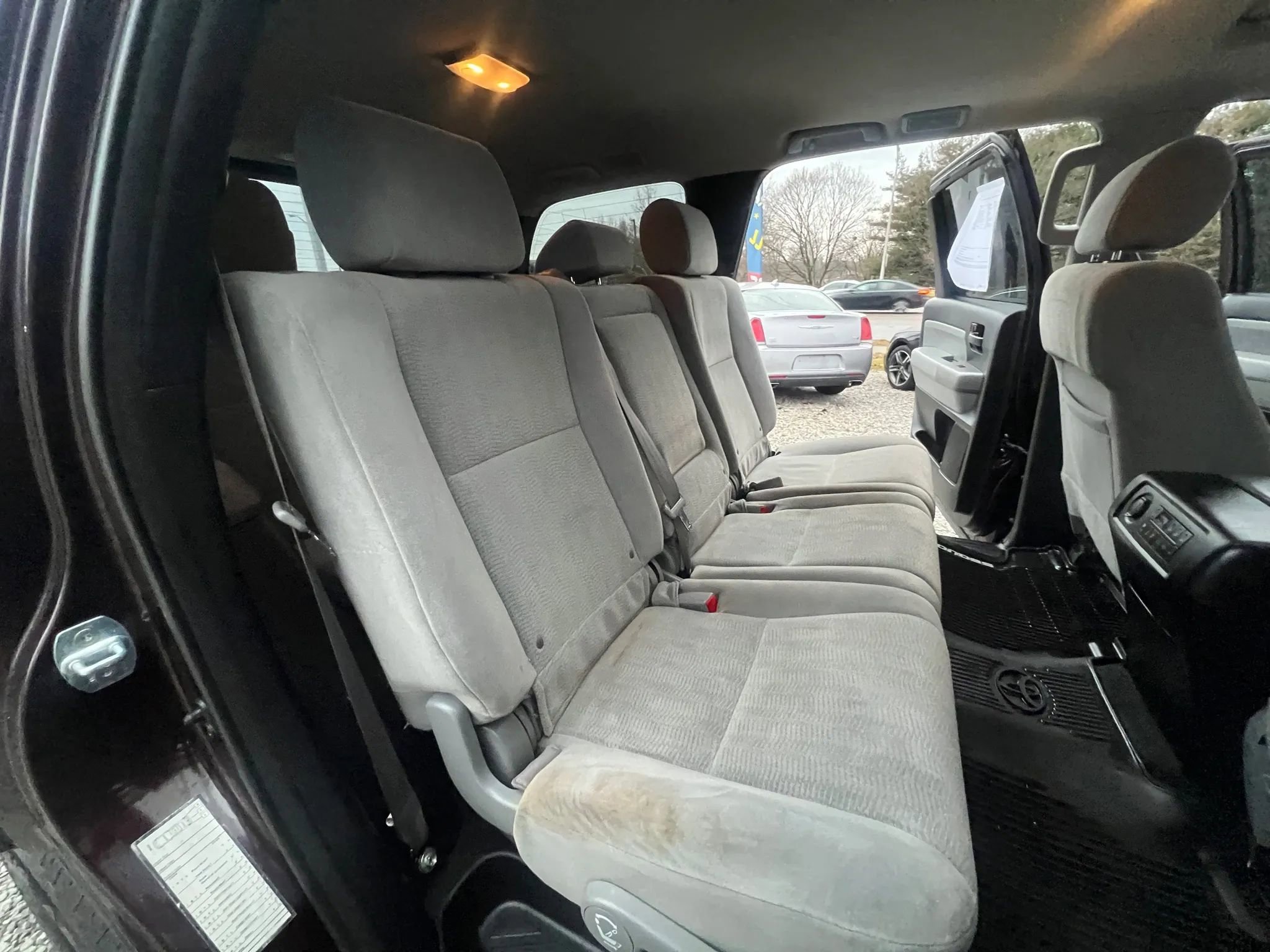 Used 2017 Toyota Sequoia SR5 image 19