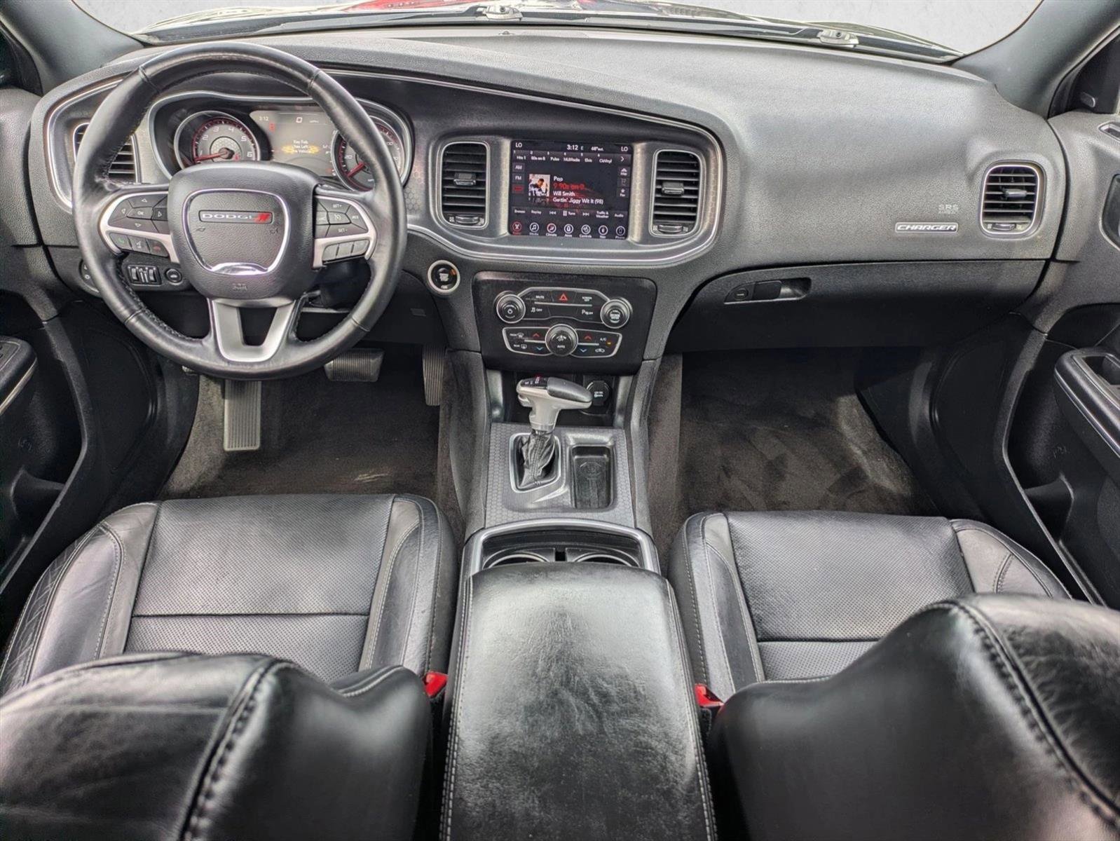 Used 2017 Dodge Charger SXT w/ Plus Group RWD image 16