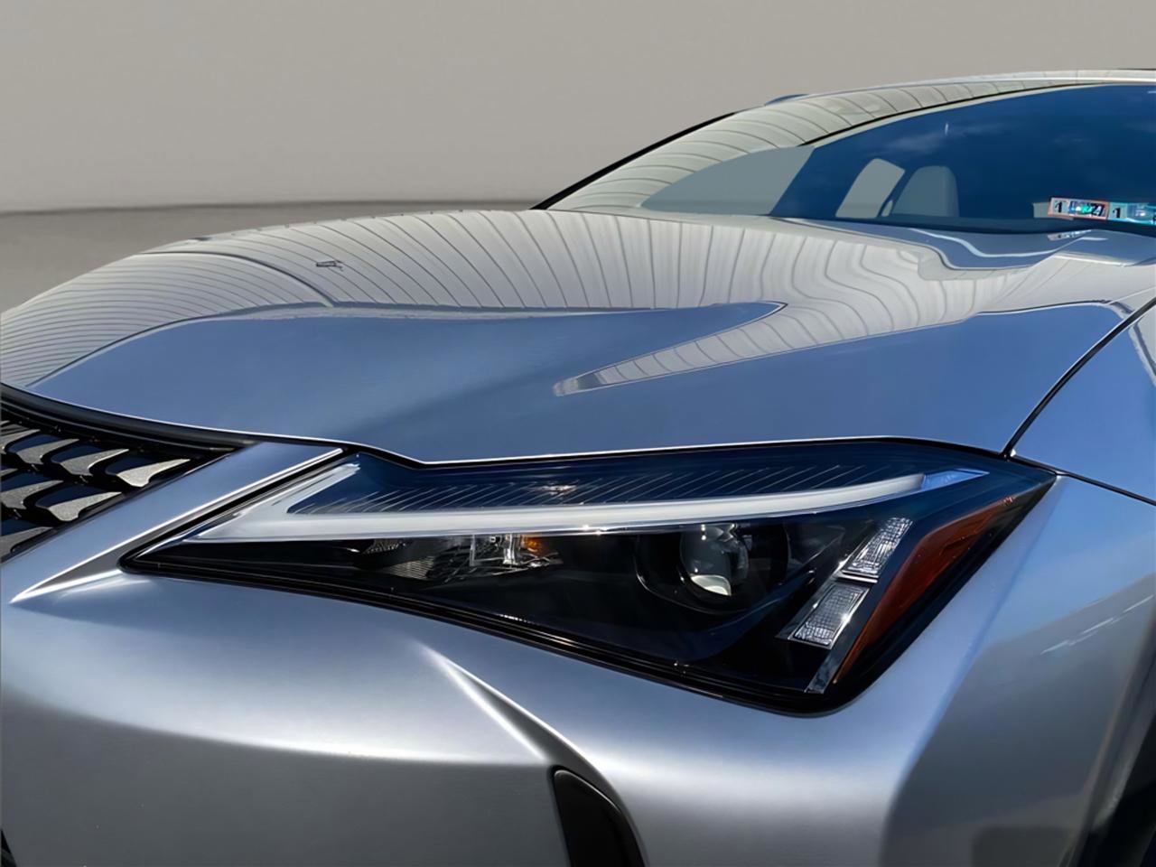 Used 2024 Lexus UX 250h UX 250h FWD image 6