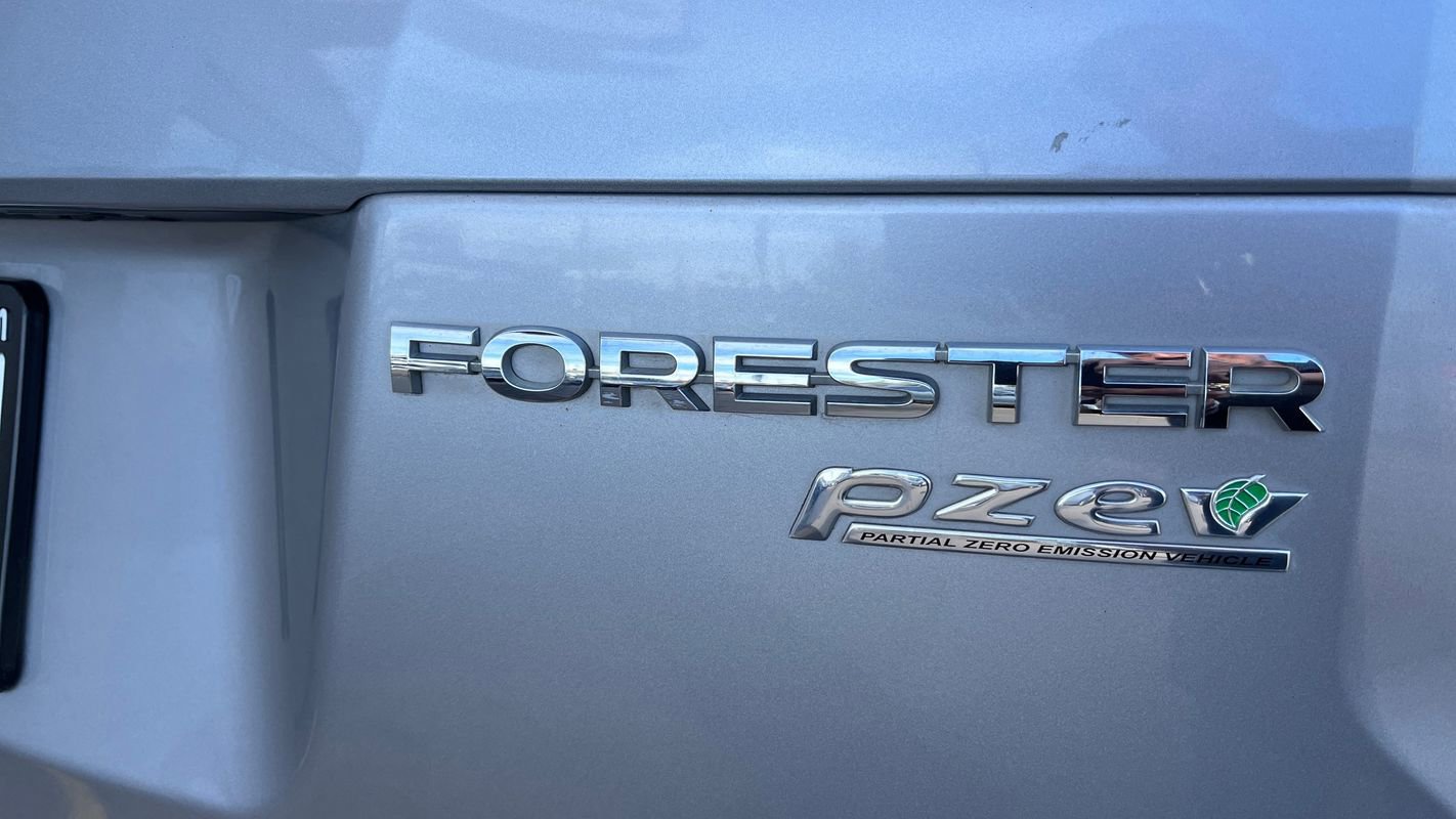 Used 2015 Subaru Forester 2.5i Touring w/ Popular Package #2 image 26