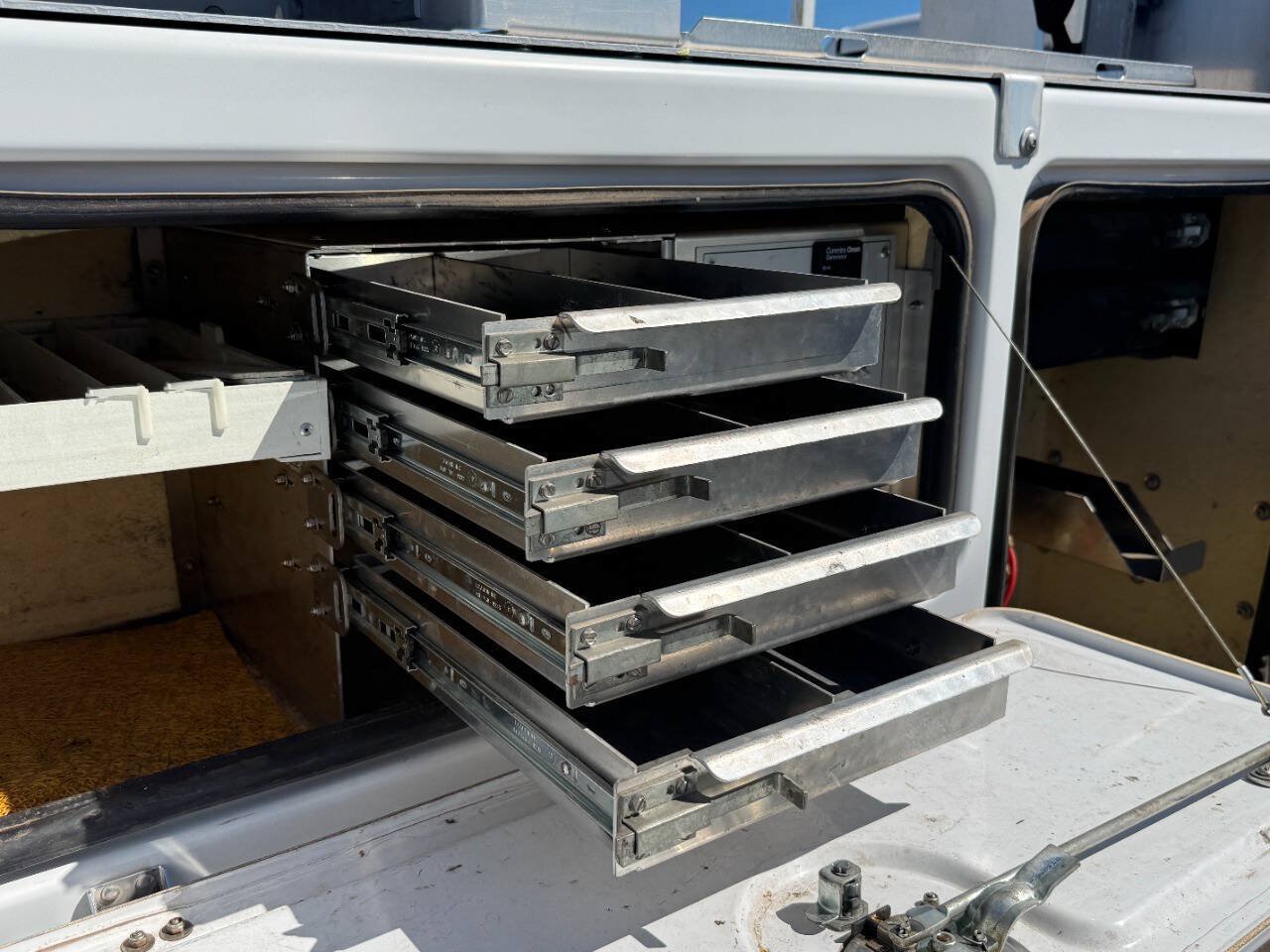 Used 2013 Chevrolet Silverado 3500 W/T RWD image 25