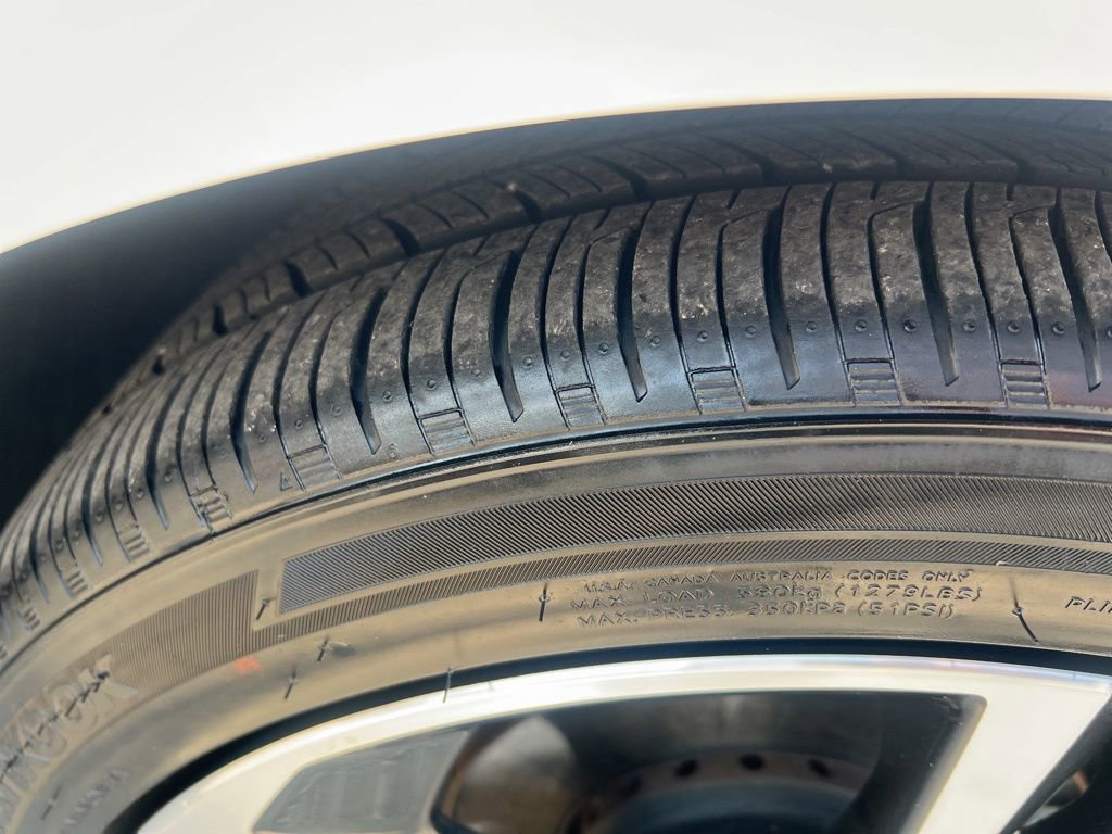 Certified 2023 Nissan Sentra SR w/ SR Premium Package image 40