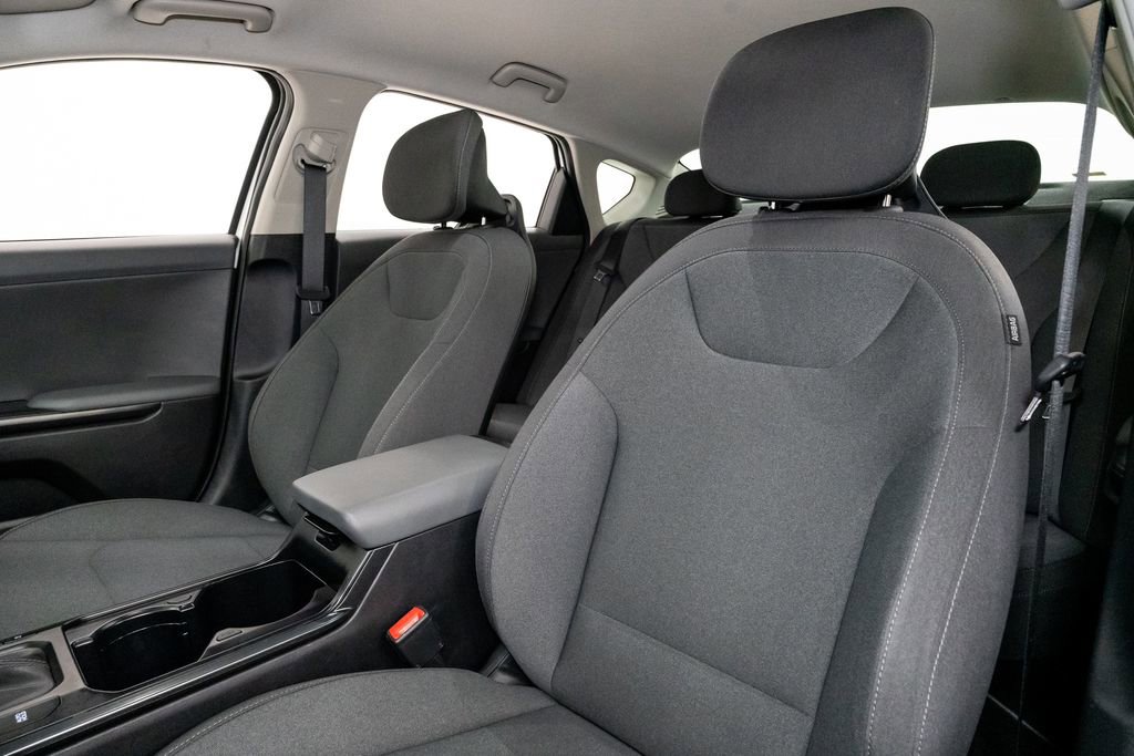 Certified 2025 Kia K4 LXS image 10