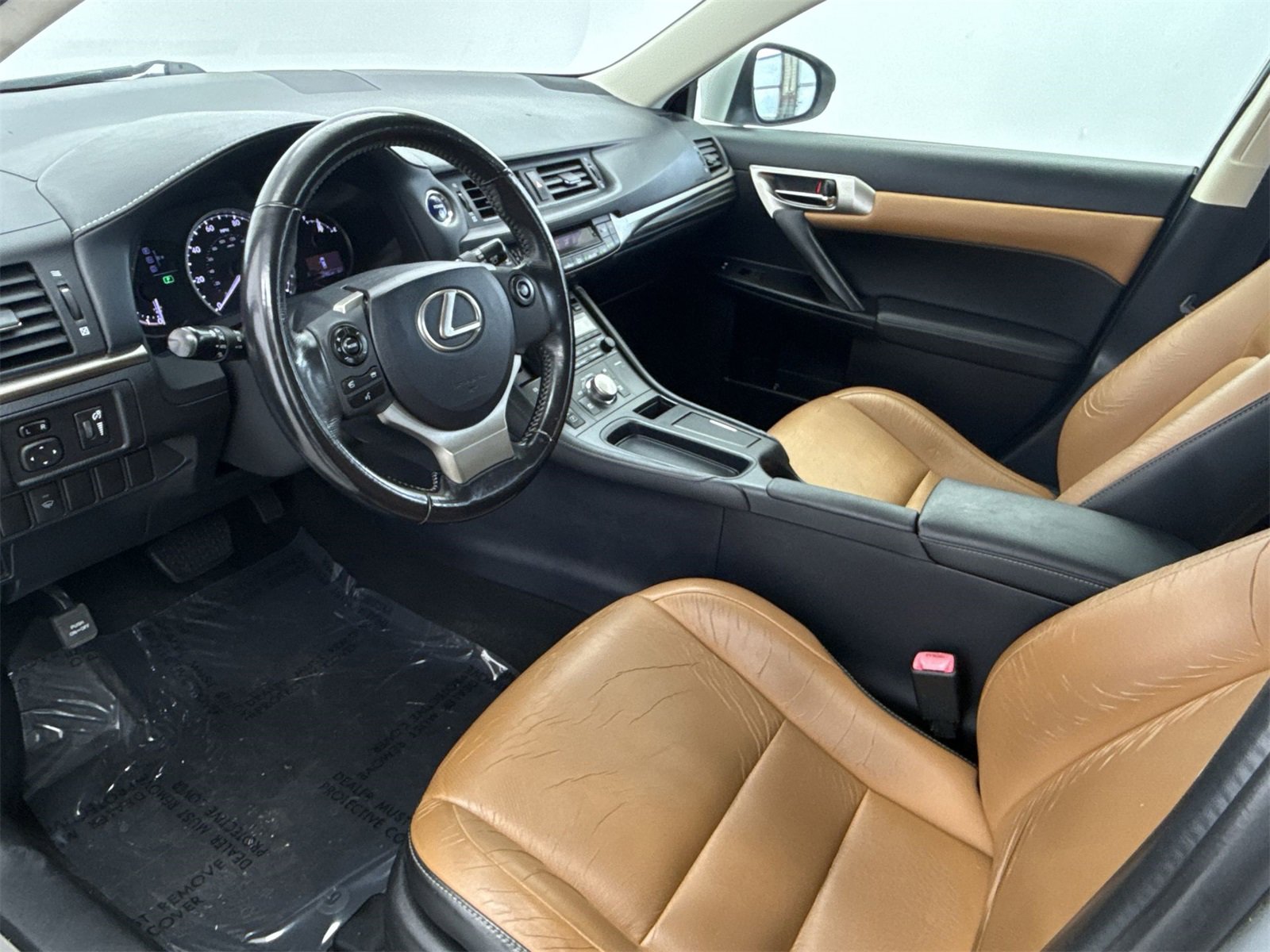 Used 2015 Lexus CT 200h image 12