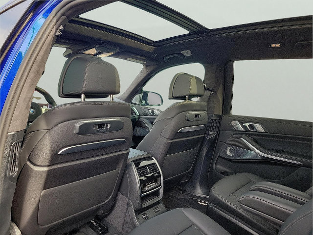 New 2027 BMW X7 M60i AWD/4WD image 15