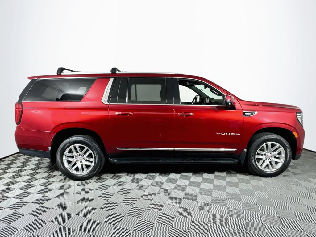 Used 2022 GMC Yukon XL SLT w/ SLT Luxury Package AWD/4WD image 8
