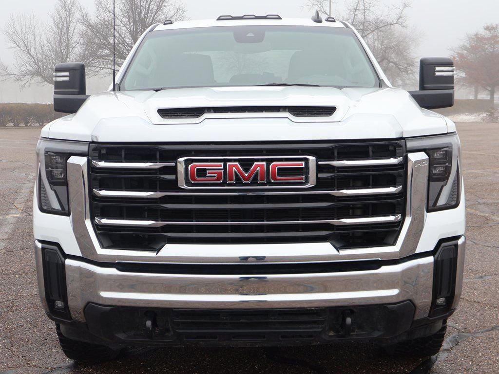 Used 2024 GMC Sierra 2500 SLE w/ SLE Convenience Package image 10