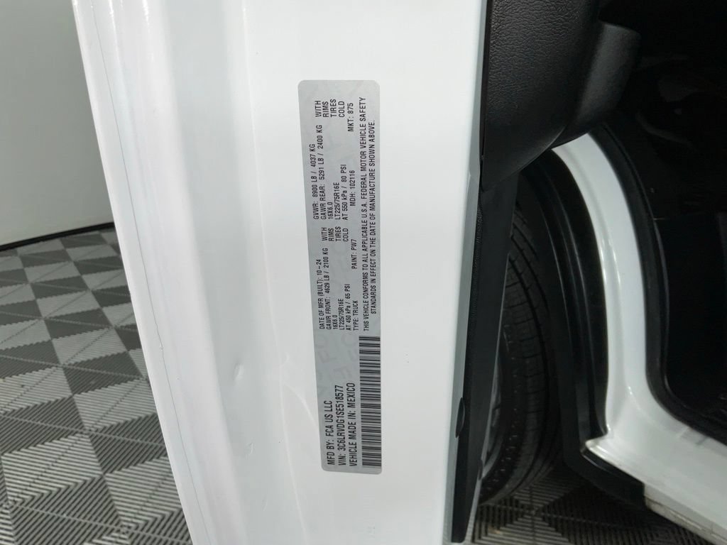 Used 2025 RAM ProMaster 2500 w/ Convenience Group FWD image 27