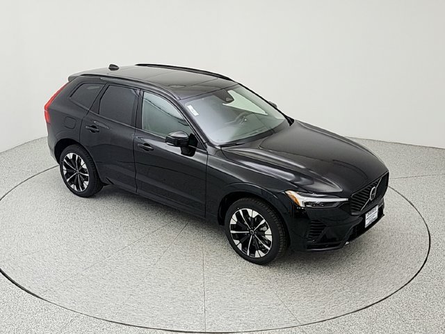 New 2026 Volvo XC60 T8 Plus w/ Climate Package AWD/4WD image 15