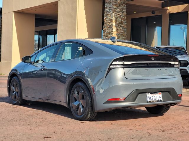 Used 2024 Toyota Prius Prime SE image 8