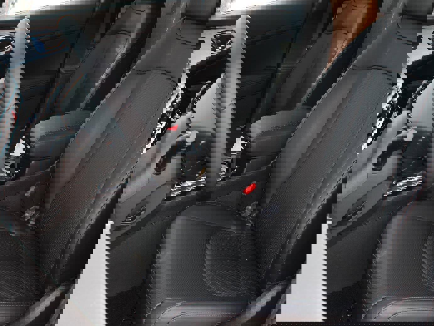 New 2026 Kia Sportage EX image 17