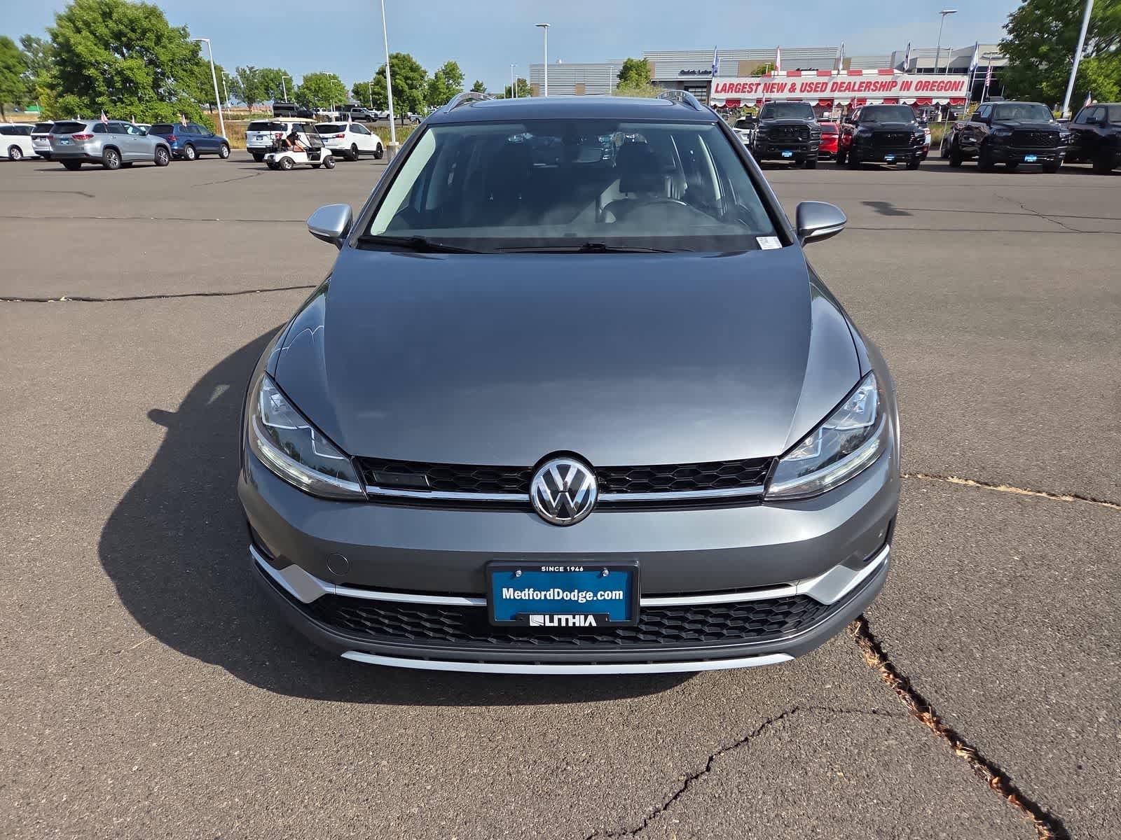 Used 2019 Volkswagen Golf Alltrack SE AWD/4WD image 14