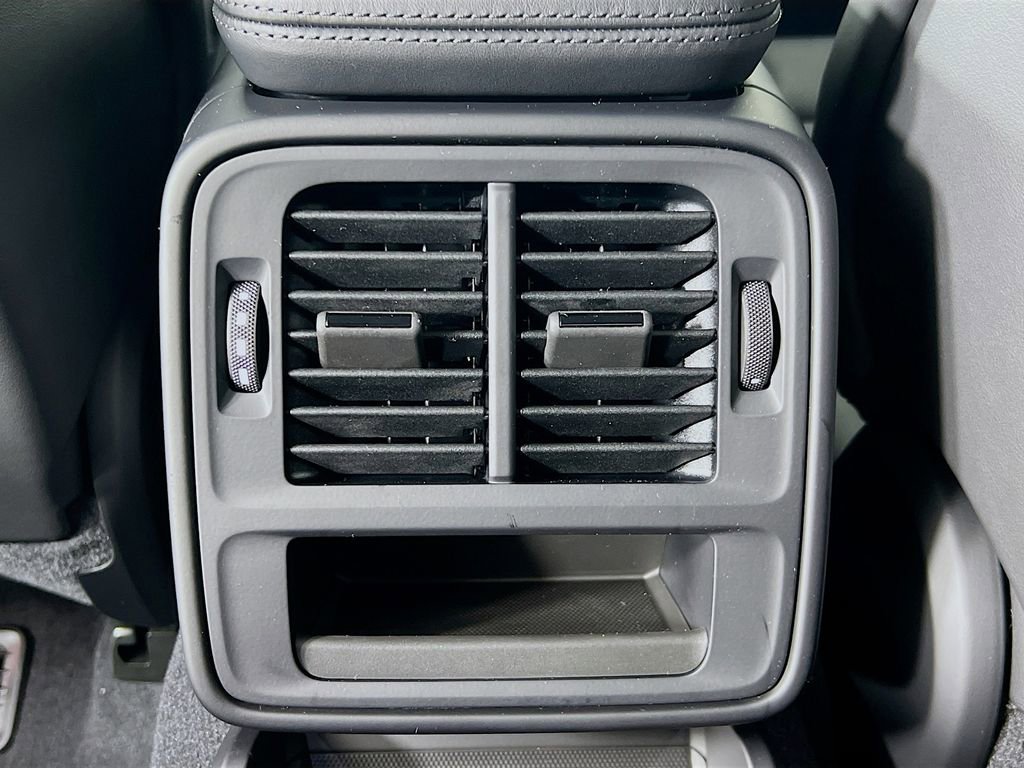 New 2026 Porsche Taycan AWD/4WD image 26