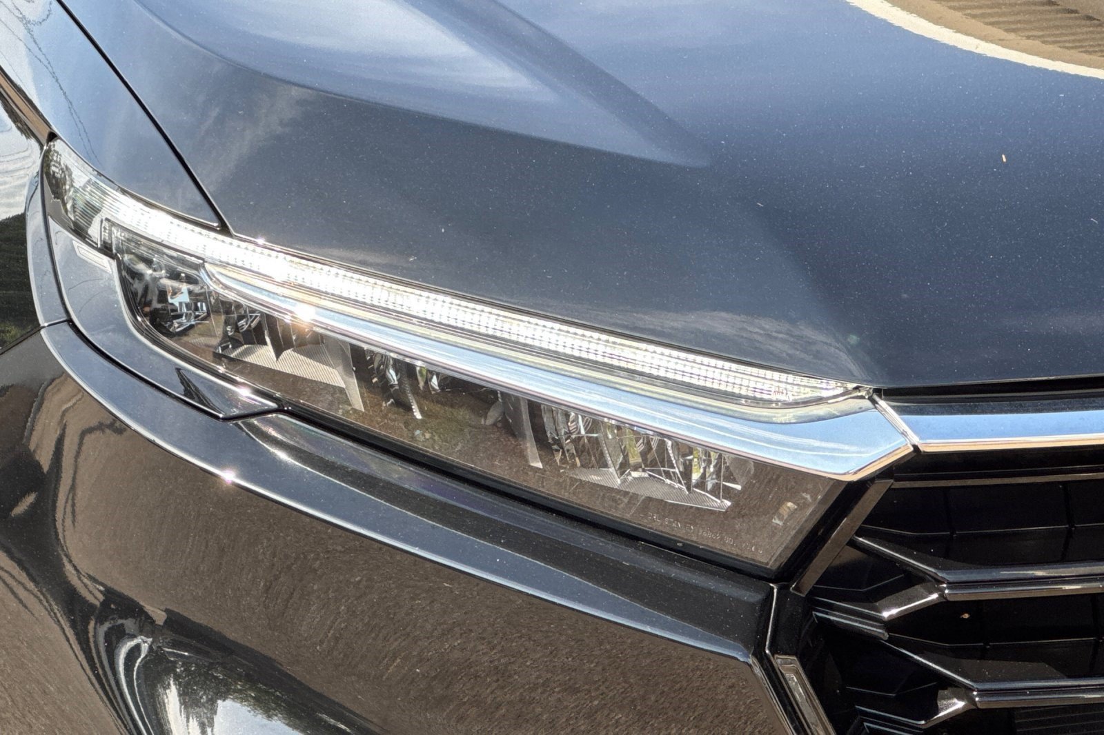 Used 2024 Honda CR-V EX-L image 12