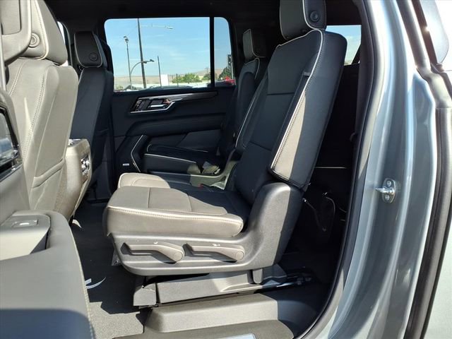 New 2026 GMC Yukon XL Elevation image 7