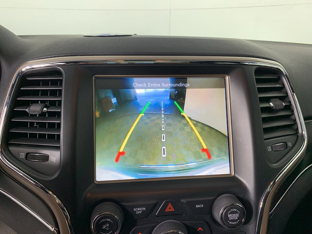 Used 2017 Jeep Grand Cherokee Limited w/ Luxury Group II image 27