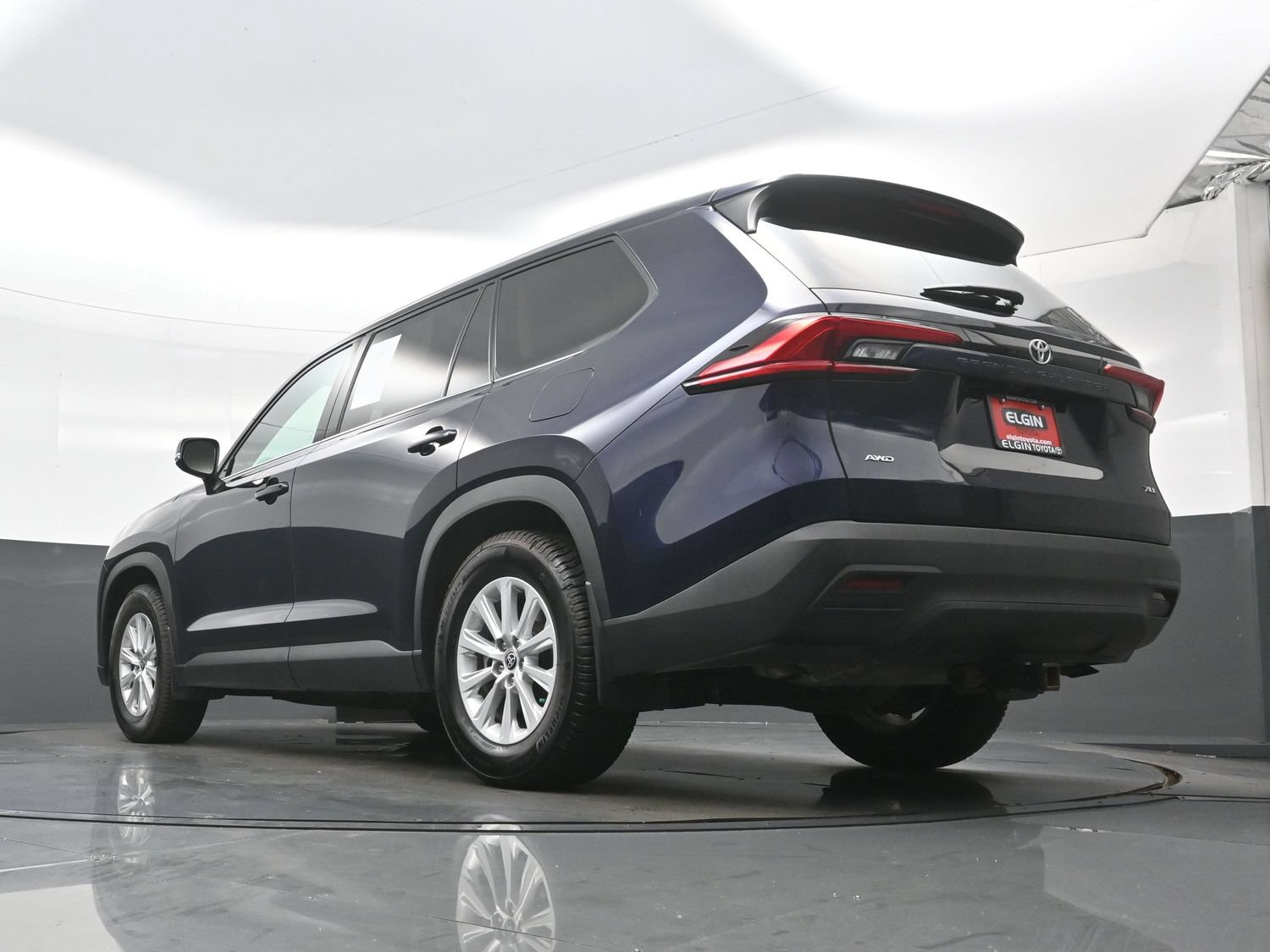 Used 2024 Toyota Grand Highlander AWD image 31