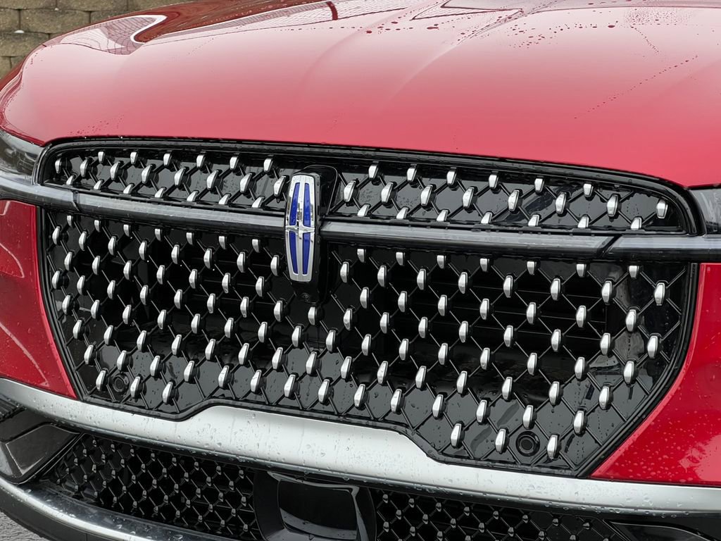 New 2026 Lincoln Nautilus Premier AWD/4WD image 40