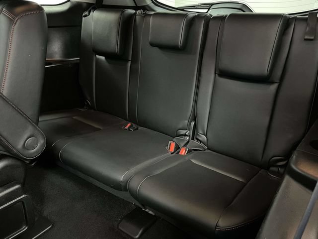 Used 2019 Toyota Highlander SE AWD/4WD image 18