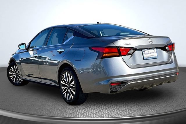 Used 2023 Nissan Altima 2.5 SV FWD image 4