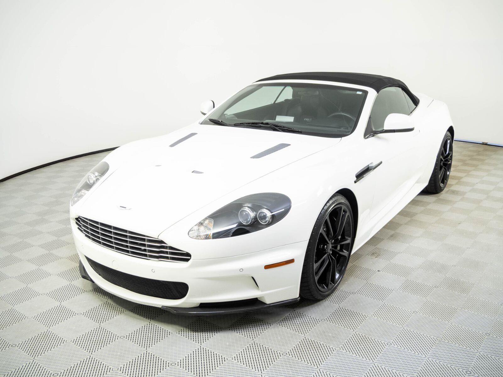 Used 2011 Aston Martin DBS Volante RWD image 32